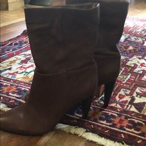 *SOLD*Vince Camuto Brand New Brown Boots